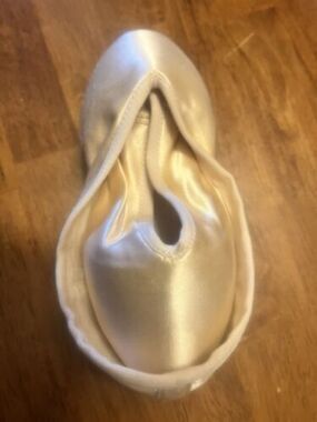 Grishko Pointe Shoes - Vaganova 3 XXXX M New In Bag